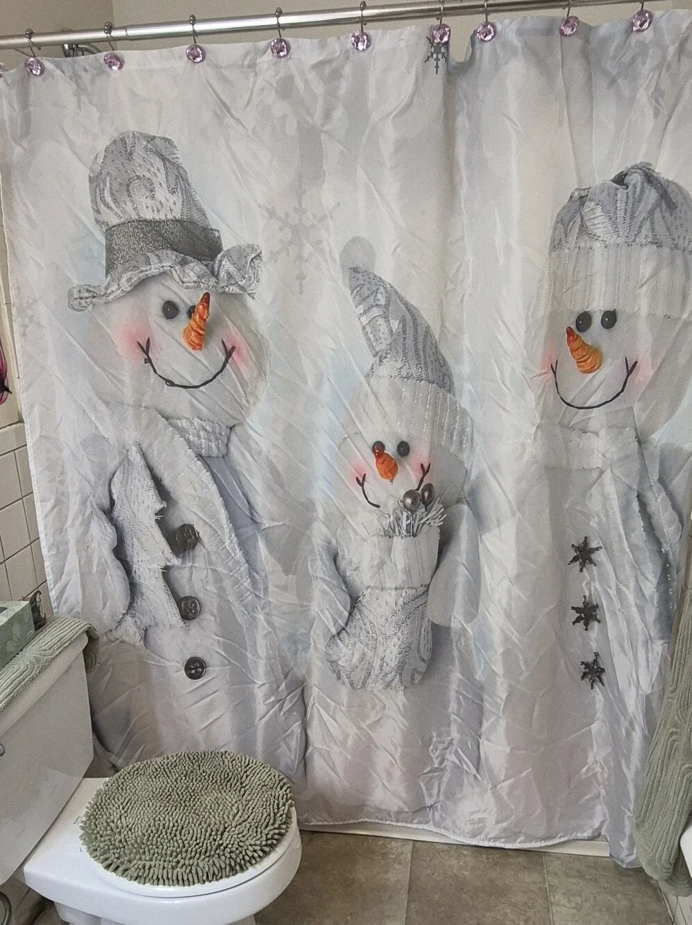 Snowman Shower Curtain with Playful Trio. NEVER USED. NO TAGS